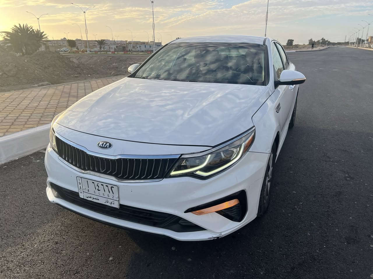 كيا اوبتما 2020 
وارد امريكي رقم ذي قار بأسمي 
حادثها جاملغ ايمن وطرف البنيد 
مواصفات Fe 
شاشه كبيره 
حساسات خلفي 
كشنات جلد شغل الامارات 
سياره جديده ماشيه 57000mil
سعرها 153 وبيها مجال بسيط 
مكاني الناصريه /حي اور 
اتصال او واتساب 
***********
