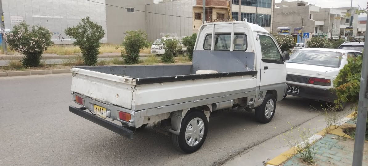 فاو 2006 مه نه فيستي ئه سلي كاره بأي كيرو مه زبووته ***********سعر كوشن و كاعي ته جيل و مكبه ره تازه يه به ركي ده ركاي تازه يه *********** سليماني سعر 12قوفل معامه له ته له فون مه كه مه كينه ي بوخاري هه يه السليمانية, العراق
