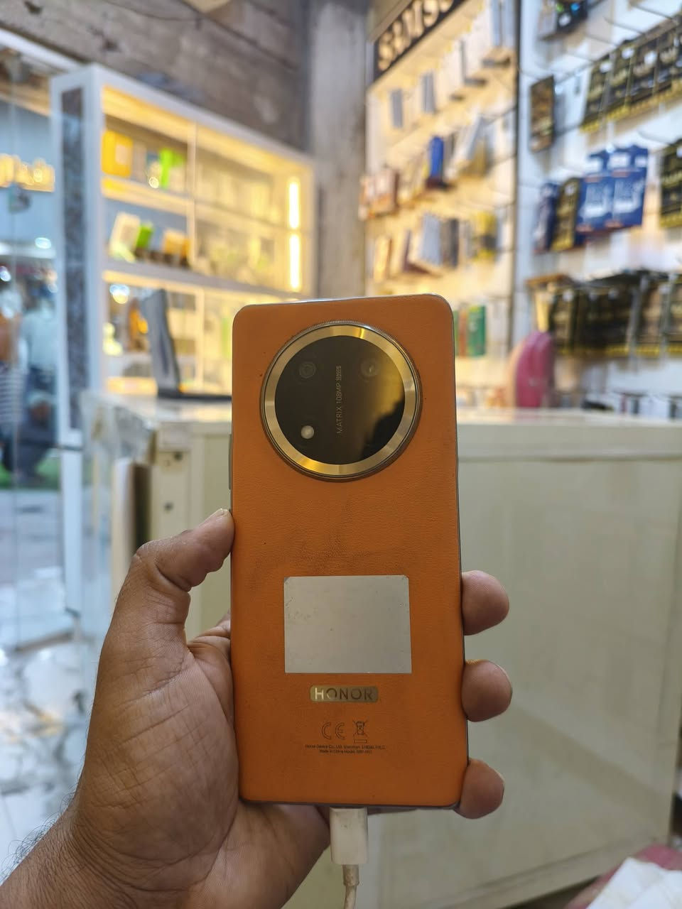 HONOR X9C
نظافة فوول
ذاكرة 256
الرام 12
بطاريه 6600
معالج Snapdragon 6Gen1
التواصل ***********
