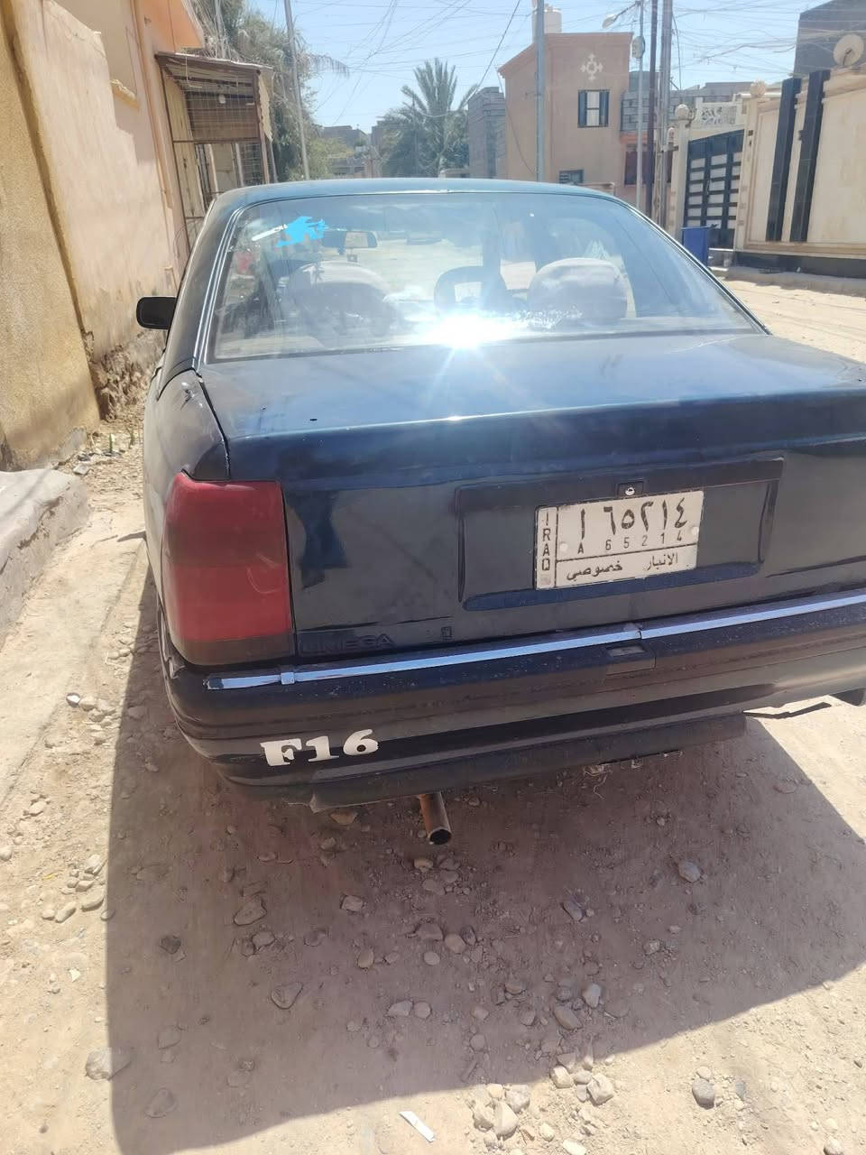 موديل 90 محرك كير نضيف وشكل السيارة ونضافتها موضح بالصور سعر 18تحويل مباشر مكان هيت ***********
