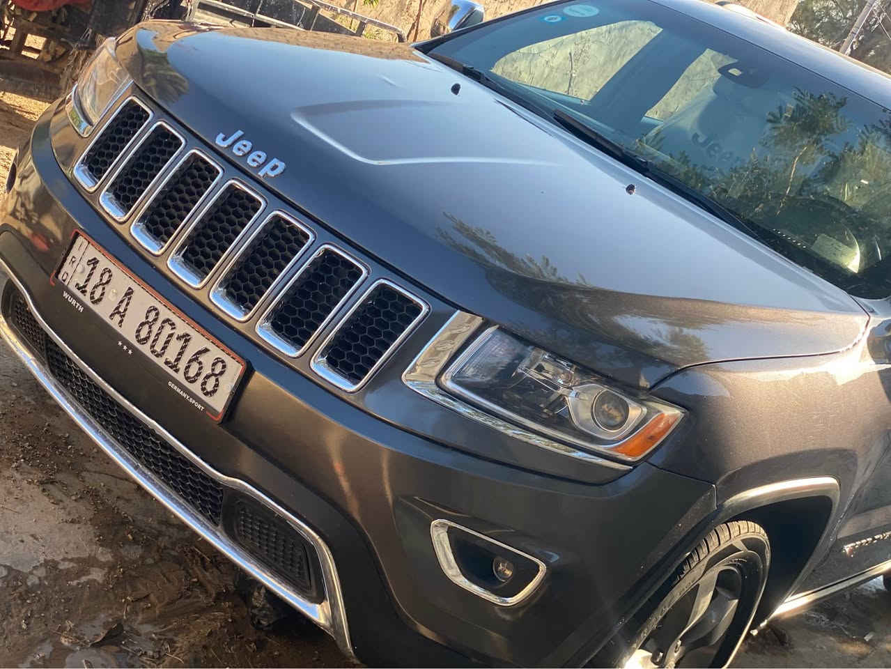 السلام عليكم 
جيب لاريدو موديل 2016
سيارة جاهزة السونار مرفق 
السعر ١٨٠ وبي مجال للاستفسار ***********
مكاني واسط الكوت مراوس باقل هم ترهم دهل اوران, واسط
