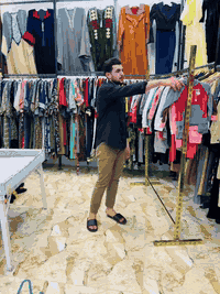 سلام عليكم زبائننا الكرام يعلن مجمع أزياء الخليج على كسر بظاعة جديد شتائي درجه أوله  يوم الاربعاء المصادف2025/11/12العنوان ميسان منطقة المحمودية خلف صحة الطلاب شارع علوه المخضر بأدرة عباس الغراوي الهاتف ***********
