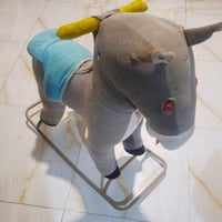 حصان هزاز • اطفال • مكلني بصرة