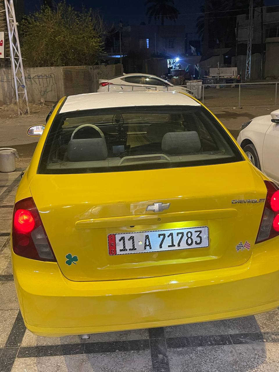 السلام عليكم من رخصت الادمن اوبترا موديل 2011
سياره نقص ابطاله محرك وغاز فقط وضربته بنيد فقط السياره مصبوغه لجماليه  تخم تايرات صدر امامي خلفي جديد خير من الله السعر 68وبيه مجال عنواني بغداد كراده داخل قرب مستشفى عبد المجيد 
رقم الهاتف ***********
اخوكم سيد حمزه
