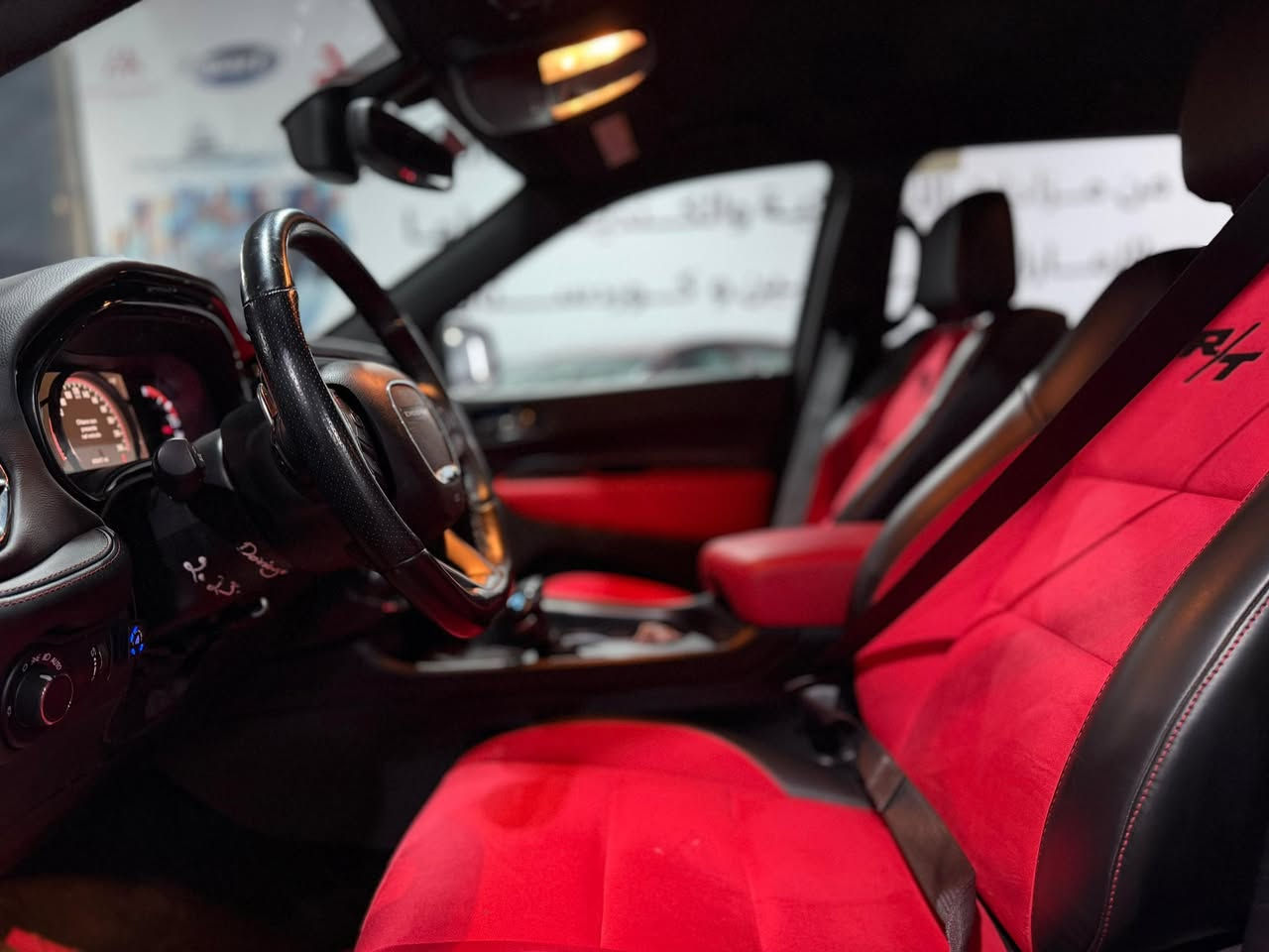 السلام عليكم
دوج دورانكو 2024 لون سمنتي مميز 
 V 8 - R/T 5700
مواصفات GT 👇🏻
شحن هاتف وايرليس
 مقاعد 7 راکب 
شاشة اكبر حجم
داخل جلد احمر مطعم بمخمل
كشنات كهرباء
كشافات ليد + زينون + بروجكتور ليد
كار بلي وايرليس
منافذ شحن Tipc + Usp
تشغيل عن بعد
ويل كروم حجم 20
تدفئة كشنات + ستيرن
رادار جانبي نقطة عمياء
حساسات امامية + حساسات خلفية
صندوك كهرباء
بعد بيها مواصفات مذاكرهن
•
الرقم 👇🏻 
سليمانية ترقيم جديد هزة وفحص كله جديد
•
مكان السياره كركوك - بيها منضومة غاز حكومية + كوبون غاز كامل 
•
ممشئ السياره 60 الف 
•
الضرر 👇🏻 
جاملغ + بنيد 
بيها اماكن هم رش علئ كد شبر شبر 
•
السياره جاهزة من كلشي تاخذها وتطلع كبل وجديد داخبه للعراق مابيها اي نقص وسعرها مناسب 
•
السعر ( 250 ) بي مجال للشراي واذا مو شراي اتخطئ المنشور ❤️


**إذا كنت صاحب هذا الإعلان وتريد حذفه لأي سبب، رجاءا أرسل رسالة إلى الدعم الفني**