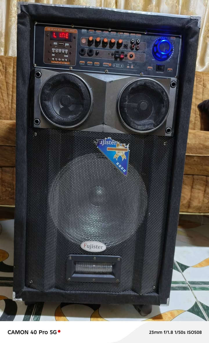 السلام عليكم سماعه ديجي كلش نظيفه شغاله تمام شحن وكهرباء باقي التفاصيل بالفيديو السعر ٧٥الف بيها مجال مكاني ام الكبر والغزلان لا يوجد توصيل


**إذا كنت صاحب هذا الإعلان وتريد حذفه لأي سبب، رجاءا أرسل رسالة إلى الدعم الفني**