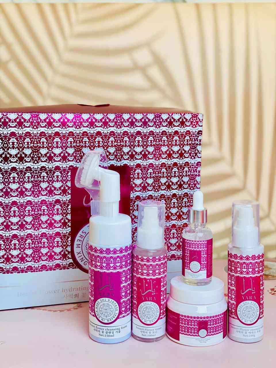 💗✨ مجموعة يارا للعناية الكاملة ✨💗

بكج متكون من غسول ✔️لوشن ✔️مرطب ✔️تونر ✔️سيروم 💖

دللي نفسك مع تشكيلة يارا الفاخرة بعبواتها الوردية الأنيقة، اللي تجمع بين الترطيب، النعومة، والرائحة اللي تدوم طول اليوم 🌸🌿

🛁 مميزات منتجات يارا:
✔ ترطيب عميق وفوري للبشرة
✔ روائح منعشة وأنثوية ساحرة
✔ مناسبة لجميع أنواع البشرة
✔ تركيبة طبيعية آمنة وخالية من المواد الضارة

💖 كل ما تحتاجينه لجمالك في طقم واحد! 💖
 
✨ لأن الجمال يبدأ من العناية بنفسك 🩷


**إذا كنت صاحب هذا الإعلان وتريد حذفه لأي سبب، رجاءا أرسل رسالة إلى الدعم الفني**