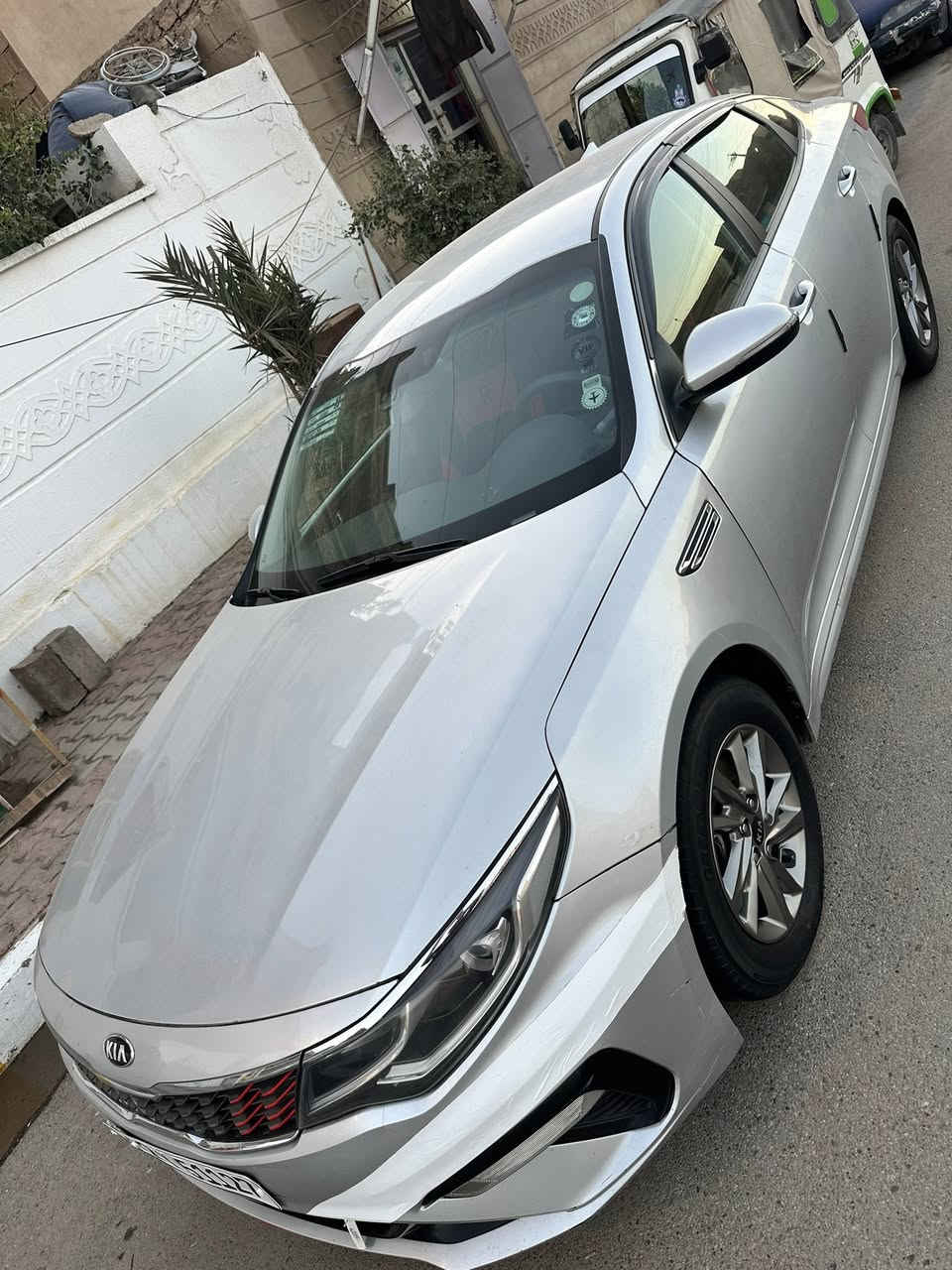 سياره اوبتما 2019امريكي
حدثها بونيد سطحي وصور الحادث موجوده 
ماشيه ٧٤ ميل مو صفات عاديه fe
رقم اربيل باسمي تحويل مباشر 
تحكمات ستيرن مثبت سرعه ولا اي كلوب مشتغل بيه بلشاشه السياره مكانها رمادي سعر 140$ وبيها مجال بسيط حك الجيه للاستفسار ***********
