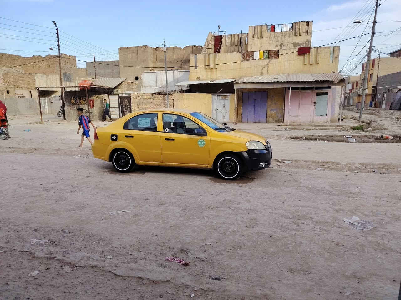السلام عليكم أفيو رقم بغداد باسمي انكليزي موديل 2008مسكر مكينه حداديه طخم تاير جديد تبريد شغال سياره نظيفه وخير من الله شاشه تاب مكاني بالحله للاستفسار الاتصال على الرقم ***********
