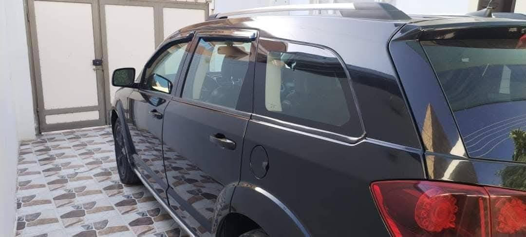 دوج جورني 2019 كروز رود
مواصفات
تبريد 3 قطع محرك 6سلندر
7راكب تحكم استيرن كشن جلد مخبئ سري2 ويل كروم 19 شاشة بلادي كير محرك خير من الله سنويه ضرر موجود بالصور  بأسمي بطاقة بانزين موجود رقم اربيل جديد السعر 165 وبي مجال مكاني كركوك رقم موبايل ***********
