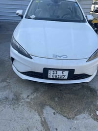 سيل 5 مرقم بغداد  زيرو  وغراضه كامله كارت وسويج بصمه وارضيات وشاحنه سع...