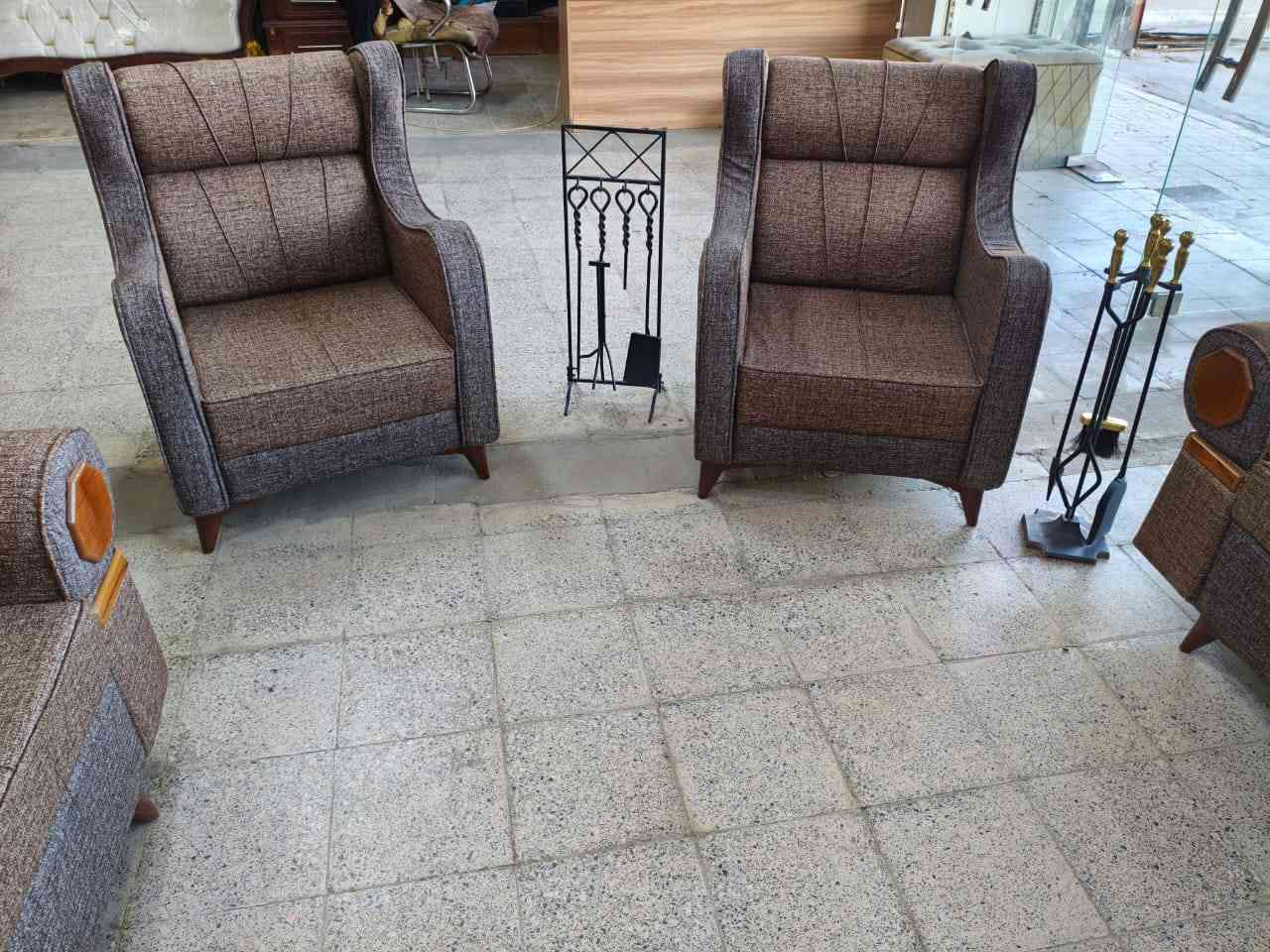 جزء من اعمالنه 
يمكننا العمل انواع دواوين
وتخومه 
حسب طلب حسب موديل 
شغل درجة اولى نوع خشب درجة اولى
#ومن الله التوفيق

العنوان تكريت شارع الزهور مقابل شركه الهمام معرض السند
الاستفسار أكثر يرجى مراسله الصفحه او الاتصال بالأرقام التاليه
***********
***********
