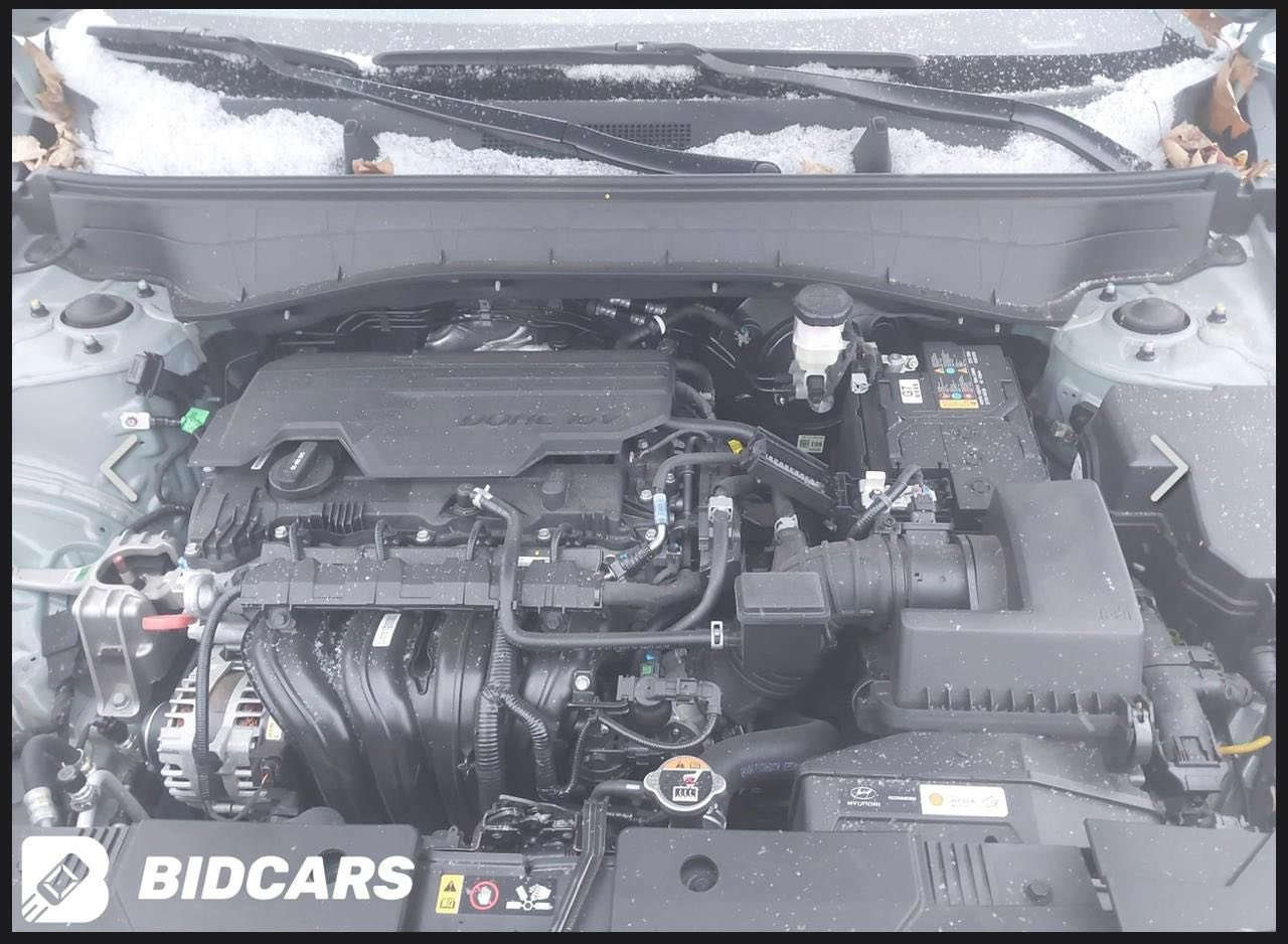 السلام عليكم كونة للبيع مديل 2024دخول جديد حادث خفيف مثل ما موضح بالصور 
مكينه 2000 ويل كب بصمه إشاير بالمري 
إيرباكات سليما رادار كامرة خلفية تحكم استيرن السياره خير من الله مال بيت سعرها 188ورقة وبيها مجال للطيبين بيع فقط العنوان بغداد الزعفرانية ***********
