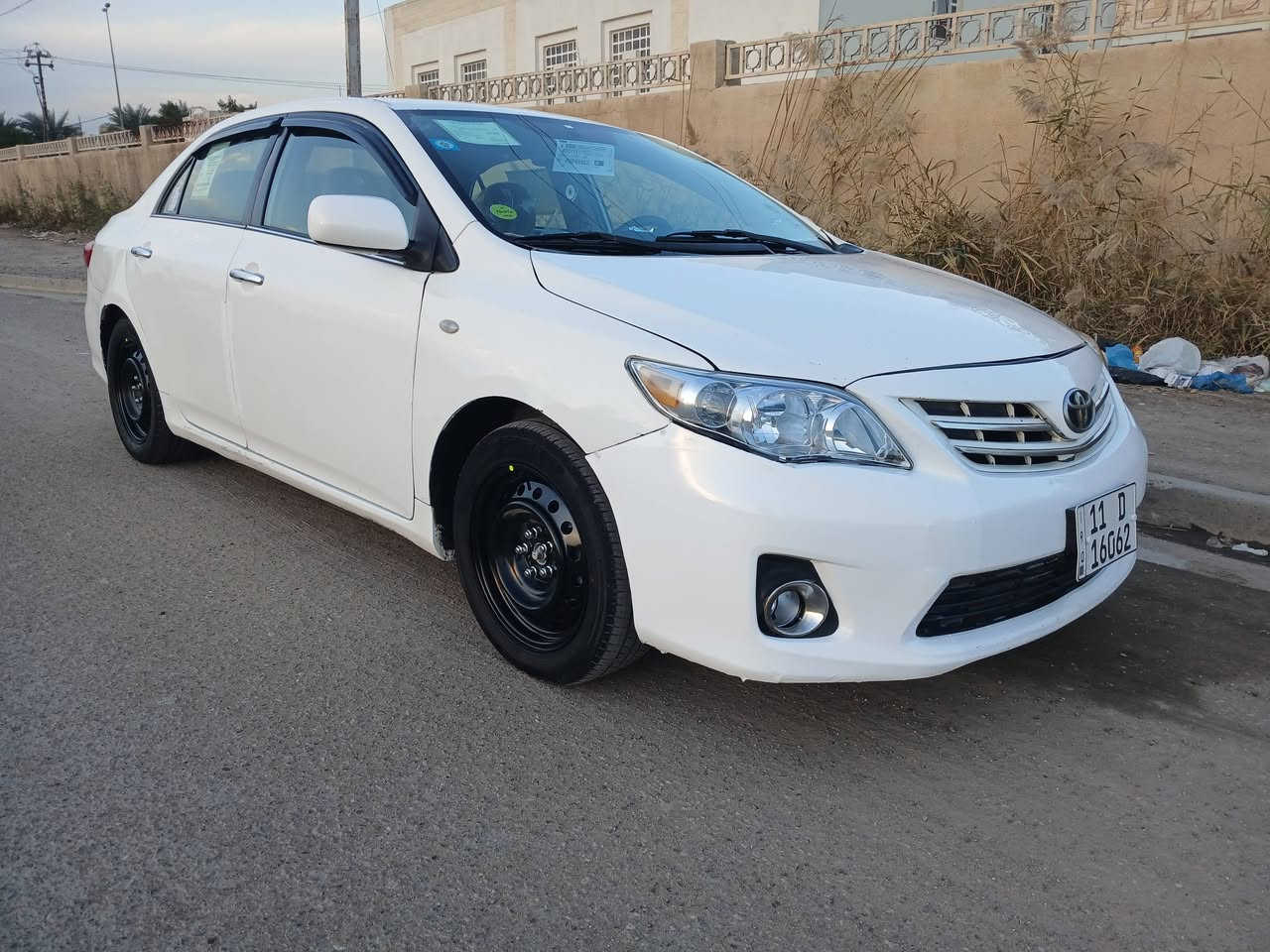 سلام عليكم كورلا ٢٠٠٨ خليجي بغداد بسمي السيارة بيهه طخة الجاملق الامامي اليمنة  بدون دواخل كير مكينة جدد تخم تاير صدر امامي خلفي ومنضومة زنون سوية ٢٨ بيهه ٤ قطع صبغ بدون معجون تبريد وتفدفئة   السعر  92 وبيهه مجال بسيط رقم الهاتف ***********  العنون .بغداد شهداء البياع ماشيه ١٨٥
