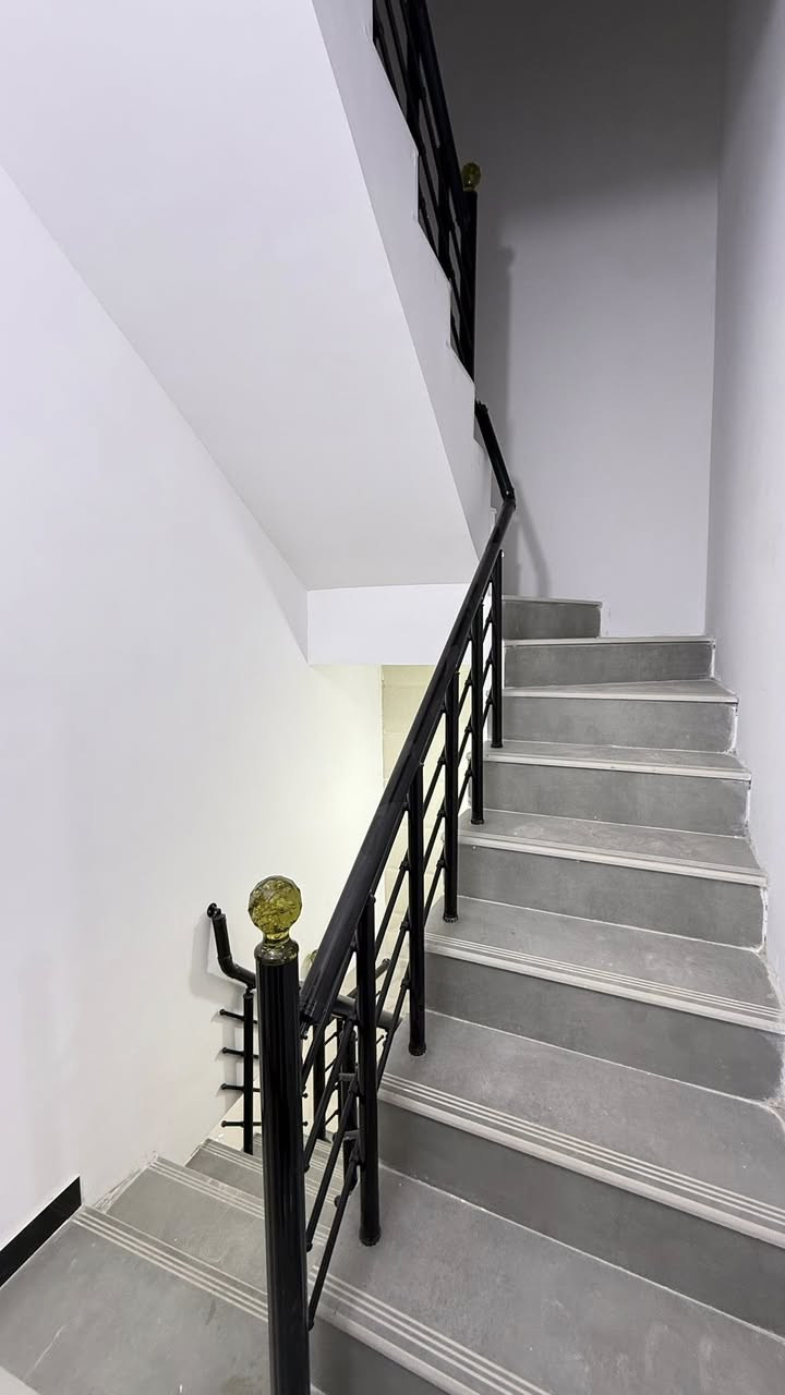 مستعدون لبناء الدور والبنايات وباسعار تنافسيه
وترميم 🏚كافه الدور والمباني القديمه 

باساليب حديثه 👷🏼

وجعلها أكثر اناقة 

بكوادر متخصصة 👨‍🔧وبإشراف كادر هندسي متكامل 

اعمالنا داخل بغداد فقط 🥰👍🏻

للاستفسار والتواصل 📞

***********

***********

كذالك واتساب 

مكتب عقارات حي البساتين/ تسليم 🔑 اخوكم ابو سيف الزيادي

@الجميع
@إشارة
