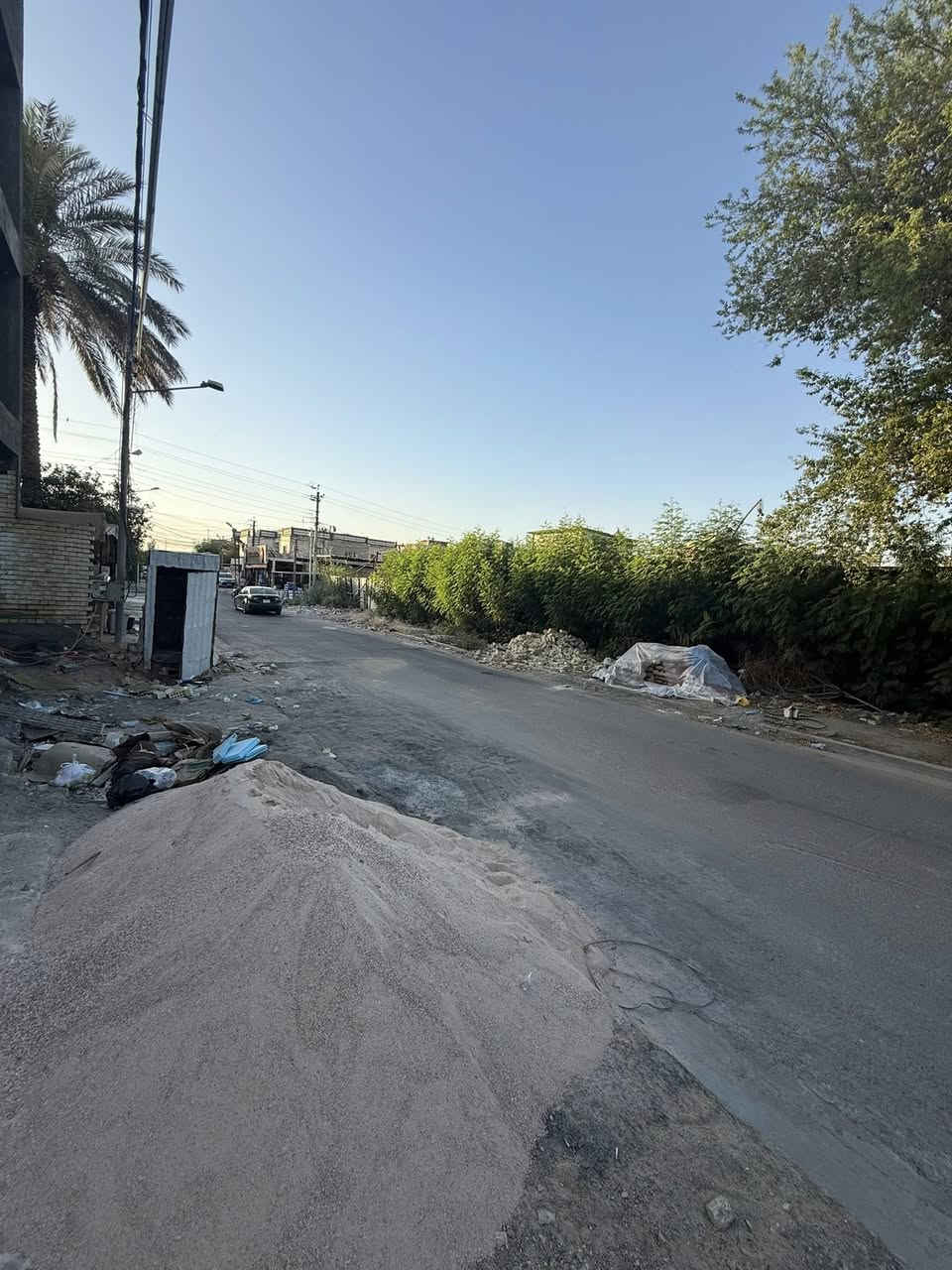 السلام عليكم جمعة مباركة   قطعه ارض للبيع في لاطباء مربع قلعه مساحة (228) واجة (8) نزال (28) سند مستقل مقابيلك تشجير مال مشتل موقع كلش حلو لاستفسار مكتب  ***********
