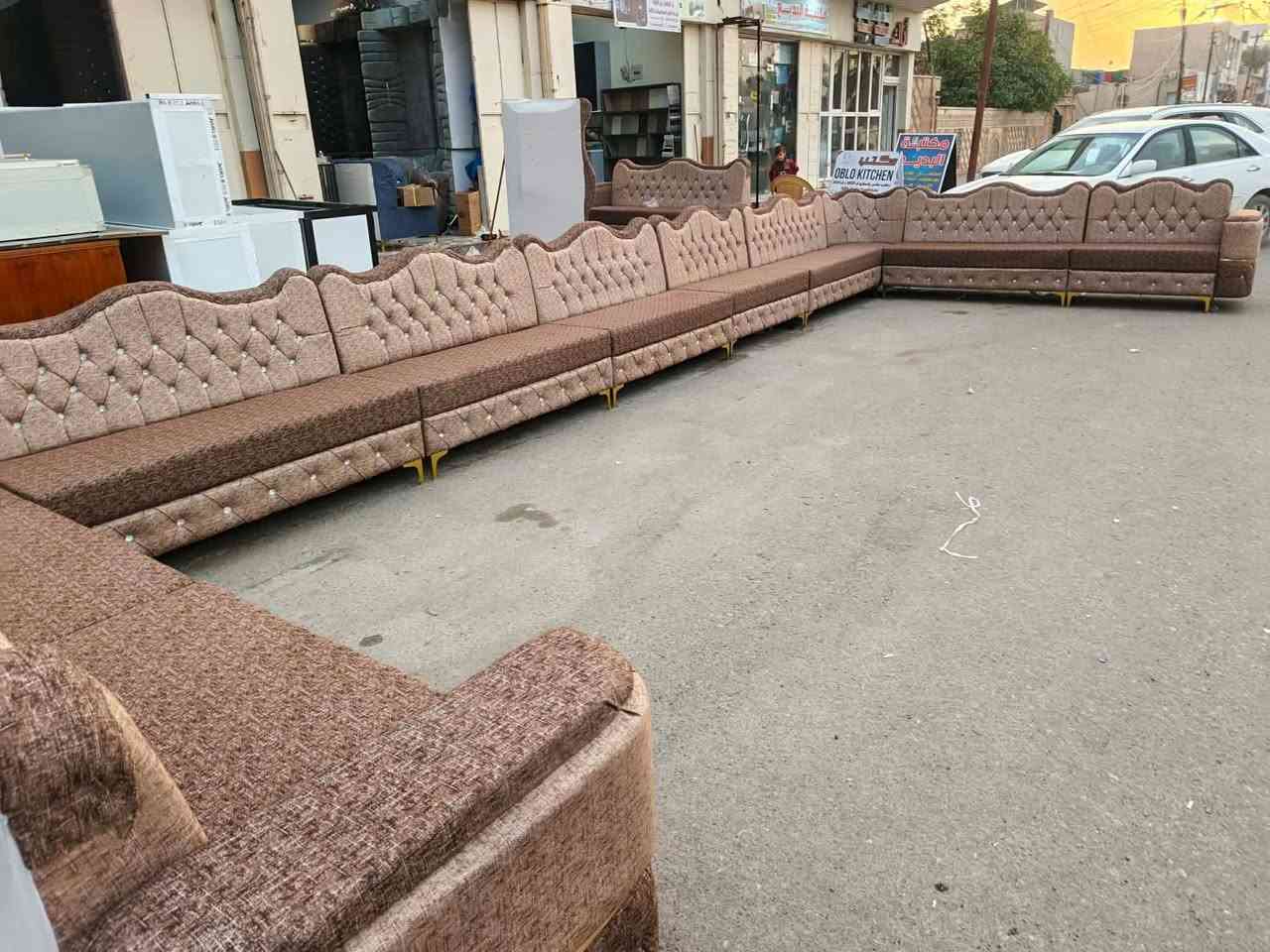 #معرض_حمودي_للاثاث
ديوان فصال 23 ومتر زاويه 3 جوكر
يدات 4 مقطع بكيفك تتحكم بي شغل حطاطه تحب نخلي تاج يرهم تريده هيج بكيفك ضمان 10 سنه
#معرض_حمودي_للاثاث 
 العنوان...... تكريت
 الزهور  خلف قاعه الشهيد ليث مقابل معهد الفنون الجميلة 
معرض حمودي
*********** اتصال او وتساب
*********** اتصال واتساب
