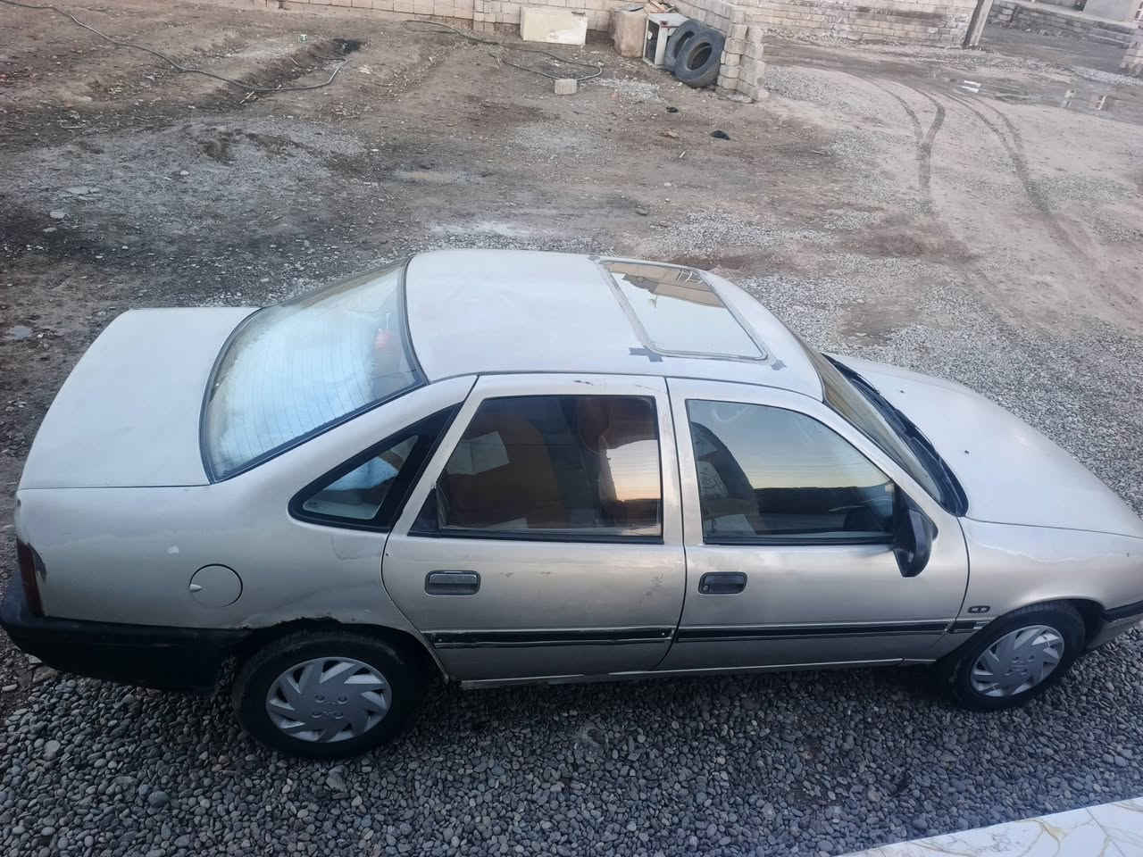 اوبل فكتره حجم 20محرك بيه بدايه موديل 1992صلاح الدين دولي سنويه 2030شرط التحويل ول وكاله السعر 37وبيه مجال ***********
