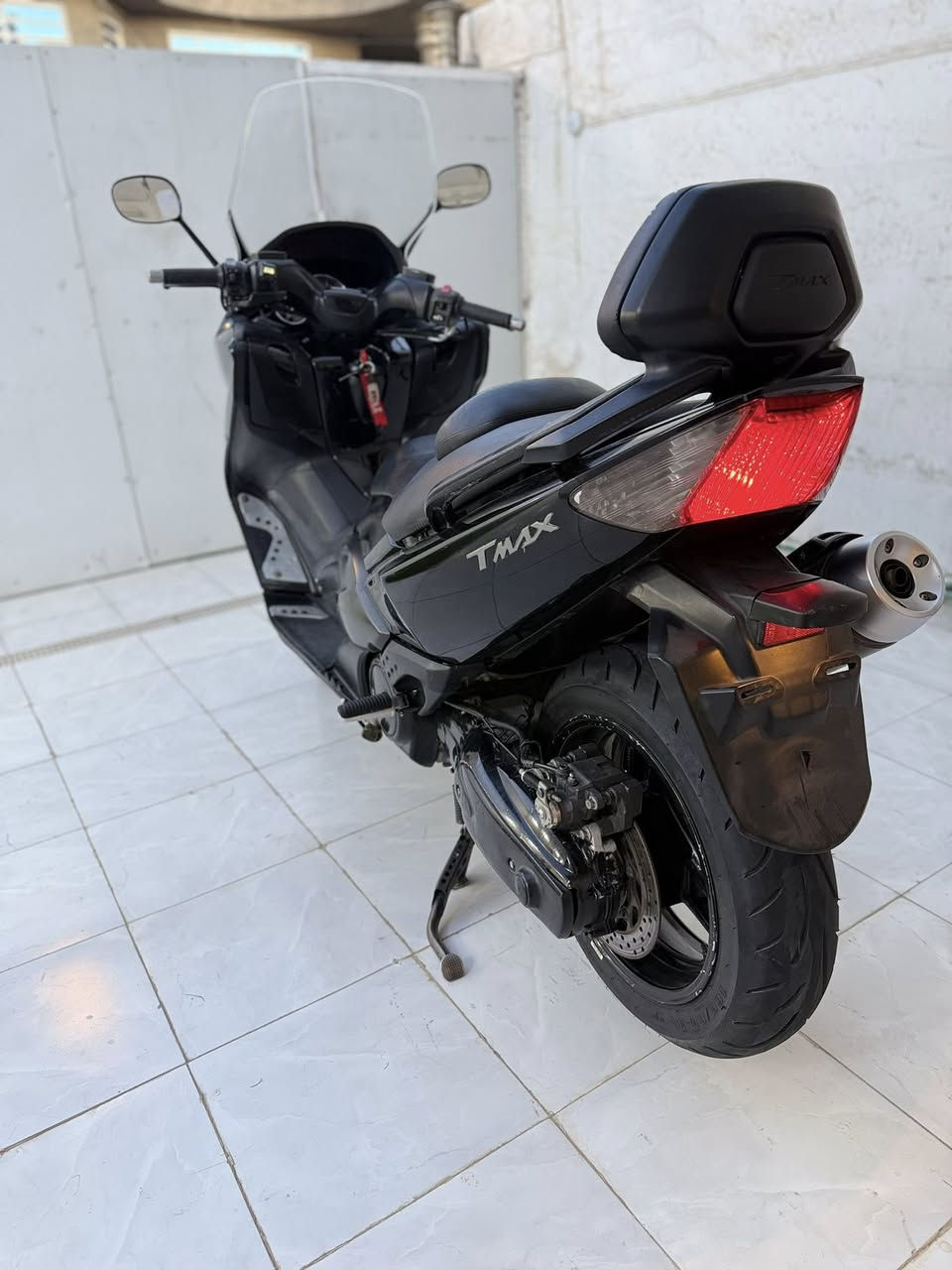 السلام عليكم 

تيماكس 2011  نضافة 100/100 
ماشية 34  

***********
