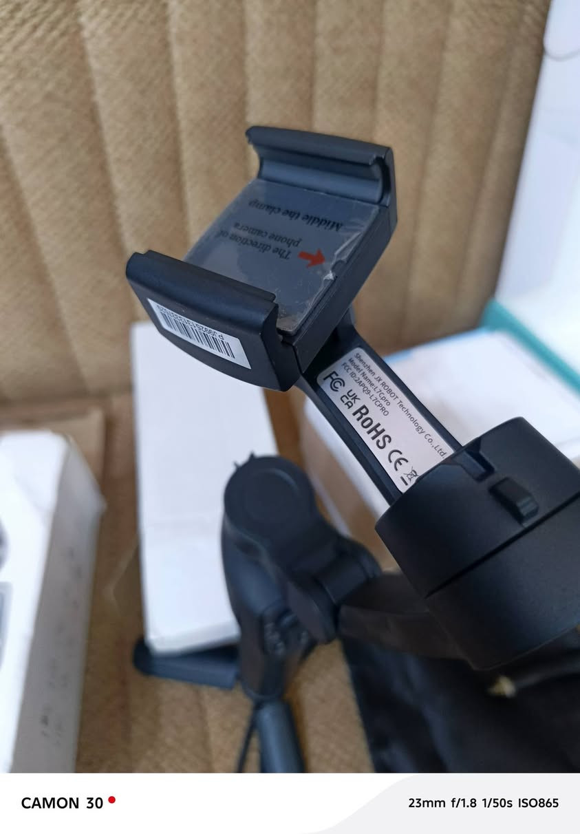 سلام عليكم 

اوزمو F12 بهاذا الشكل بدون كارتون بدون شاحنه
جاني بهل شكل 

السعر 45000


**إذا كنت صاحب هذا الإعلان وتريد حذفه لأي سبب، رجاءا أرسل رسالة إلى الدعم الفني**