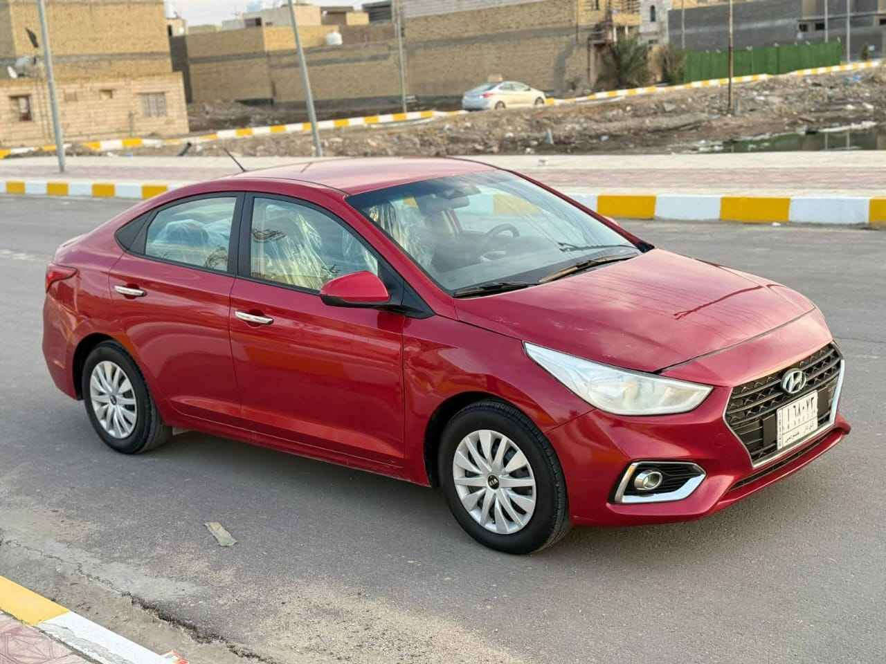 السلام عليكم سياره هونداي اكسنت أمريكيه للبيع موديل 2017 رقم ذي قار معوقين وكاله عامه مطلقه من صاحب السياره ضررها تصليح طرف البنيد وطرف الجاملغ جهه اليمين بدون دواخل وبدون تبديل السياره محرك 1600 شاشه كبيرة كاميرا دواره تحكم جهتين تخم تاير حداديه تبريد ماشيه 66الف السياره جاهزه من كلشي استخدام شخصي السعر 117 ورقه وبيها مجال بسيط للشراي مكان السياره ناصريه الشموخ للإستفسار *********** *********** رقمي أرقامي بيهن واتساب ناصرية, ذي قار
