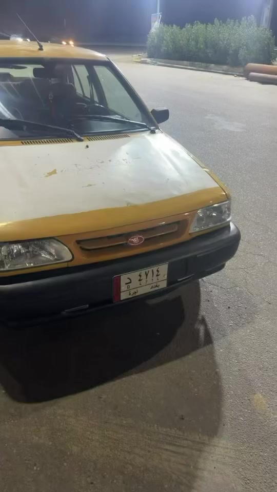 سلام عليكم سايبة 2011 عضم ارقة موديل بسايبة
كير مكينة تخم تاير كفالة حدادية شواصي نضاف بدون اي لحيم ولا باج مشروع وطني 
علية هيئية 220 الف 
وصاحب السنوية بتحويل بطلب 80 الف ينكص من سعرة 
السعر 25 ورقة مكانة بغداد دورة الرقم بي وتساب ***********
