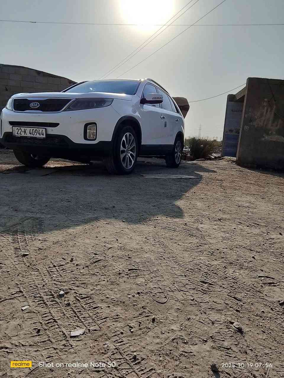 اسلام عليكم سياره سورنتو للبيع موديل2013شكل 2015خليجي فول مواصفات بنورامه ويل كروم رقم اربيل بسمي كفاله عامه 4سلندر ترهم مراوس اب بفلاونزه 2014اوتوماتيك رقم الهاتف ***********السعر خاص
