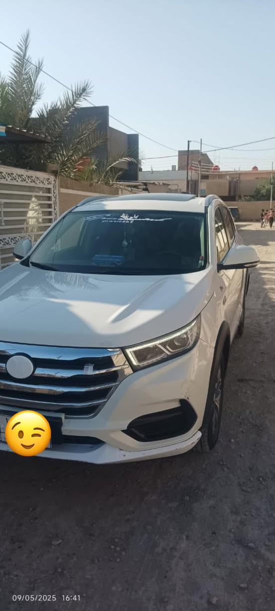 السلام عليكم 
بايك. موديل. 2021 سياره جديده وجاهزه مكفوله كفاله عامه. كير ومكينه. وحداديه كله مكفوله السياره حره وباسمي رقم بابًل محرك محور غاز السياره ماشيه 90حقيقي فول مواصفات السعر 135 وبيه مجال مكان السياره بابل الحله. رقم الهاتف. (***********) مكلف ب النشر.
