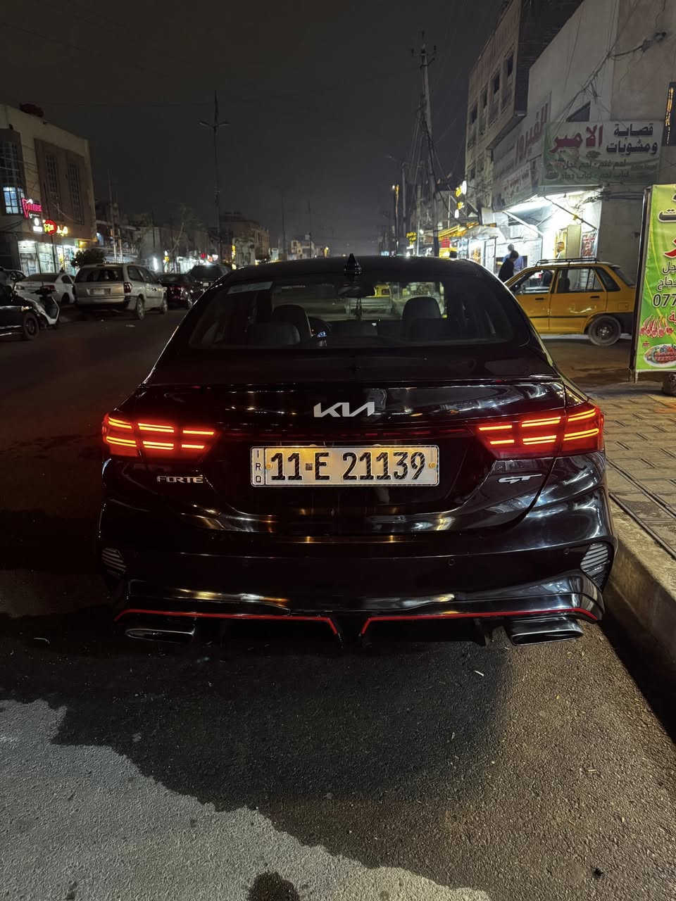 السلام عليكم
فورتي 2022 GT

ماشيه 78 الف كيلو يعني 48 الف ميل 

مكينة 1600تيربو

كير DCT سبع نمر

السيارة حادثة جاملغ وربع الباب جاملغ مبدل والباب مصبوغ 

(مواصفات )

دبل اكزوز

كشنات جلد

مود درايف (سبورت-ايكو -نورمال)

رادار الخروج عن المسار

رادار تنبيه التصادم (من تقرب على سيارة دوس بريك من يمهة)

قيادة الية

نضام صوتي من 7سماعات

بصمة واشاير بل يدات مال باب مال ترحيب واشاير بل مري ستيرن حرف D

شاشة اندرويد اوتو وكار بلي

وبعد مواصفات GT المعروفة رقم بغداد الجديد وسنوية جديده مكان السيارة بغداد الطوبجي

السعر 169

***********
