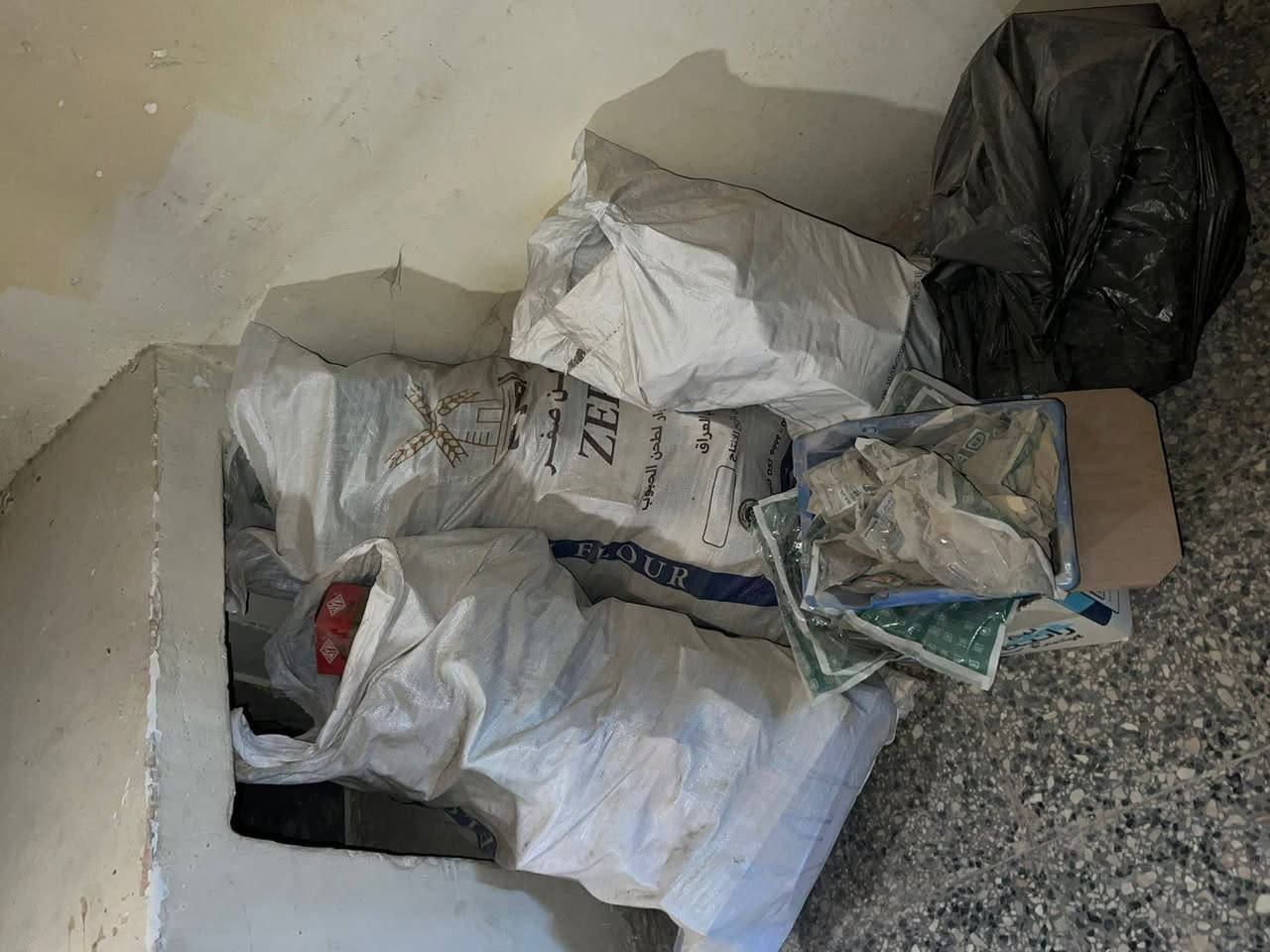 تصفيه محل كامل  مواد احتياطية مال ستوتات وتكتك ودراجات 
للأستفسار على الرقم 
‭٠٧٧١ ٥٩٤ ٥٥٧١‬
