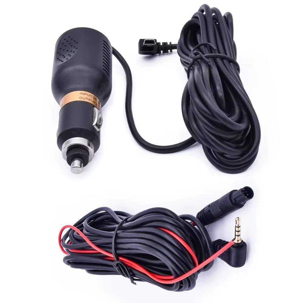 داش كام سعر 45 الف فقط سارع بحجز توصيل مجاني الكافه المحافظات العراق الباب بيتك مرآة السيارة الذكية Vehicle Blackbox DVR - كاميرا مزدوجة وشاشة 4.5 بوصة • الموديل: Z-3061. كاميرا داش كام متطورة مدمجة داخل مرآة الرؤية الخلفية، تمنحك تسجيلًا كاملًا للطريق من الأمام والخلف مع شاشة عرض مدمجة لتعزيز أمان قيادتك. • شاشة عرض مدمجة: تأتي بشاشة مقاس 4.5 بوصة من نوع TFT مدمجة في المرآة لمتابعة التسجيل مباشرة. • تصوير عالي الدقة: تدعم تسجيل الفيديو بدقة Full HD 1080P لضمان وضوح التفاصيل والصور. • عدسة واسعة الزاوية: مزودة بعدسة رؤية عريضة (Wide-angle lens) بزاوية 170 درجة لتغطية أكبر مساحة ممكنة من الطريق. • نظام تسجيل الطوارئ: يحتوي على مستشعر G-Sensor الذي يقوم بحماية الفيديوهات من المسح عند حدوث اصطدام. • خاصية الرؤية الليلية: تدعم تقنية Night Vision لتحسين جودة التصوير في ظروف الإضاءة المنخفضة. • مراقبة ذكية: تدعم ميزات اكتشاف الحركة (Motion Detection) والتسجيل الدوري (Cyclic Recording) لضمان عدم توقف التسجيل. المواصفات: • دقة الفيديو: 1920x1080P / 1280x720P. • صيغة الفيديو: MOV (H.264, Audio: AAC). • تخزين الذاكرة: تدعم بطاقة ذاكرة TF حتى 32 جيجابايت كحد أقصى. • البطارية: مدمجة بسعة 150mAh. • واجهة الطاقة: 12-24V 2A. • اللغات: تدعم لغات متعددة. • الميكروفون والسبيكر: مدمج داخل الجهاز. محتويات العلبة: • مرآة الرؤية الخلفية المزودة بالكاميرا والشاشة. • كاميرا خلفية إضافية. • وصلات التركيب والطاقة. مراسله الصفحه او واتساب ***********
