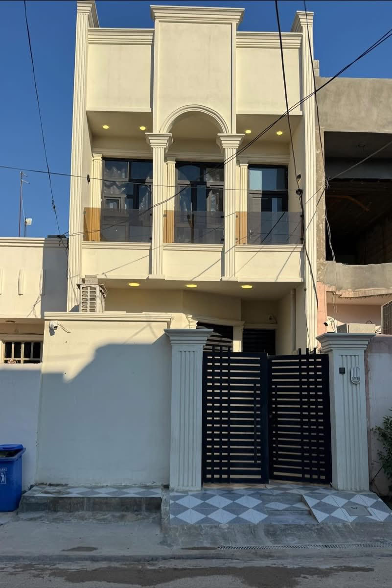 السلام عليكم ☎️***********☎️

🔴متاح بيت 🏠 للبيع المساحه 100م طابقين⚫️

🔵بناء حديث شغل درجه اولى نقوش مغربيًا اناره مخفيه🟢

🌟نضام سبالت +نضام كامرات دفن+نضام ساحبات دفن☀️

🔴الدار يحتو على 2تانكي ماء🔵

🟣 محتويات البيت يحتوي على3غرف نوم نوم🟤

🟡الطابق الأول استقبال مطبخ غرفت نوم صحيات منور⚪️

صاله⚜️

🟤الطابق الثاني غرفتين نوم صحيات صاله سطحين ⚫️⚫️

🌘📞***********📞

          🟥➰موقع دور الزراعة الثآلثه ➿🟥

    

🔺لاستفسار الرقم 🔺***********📞
