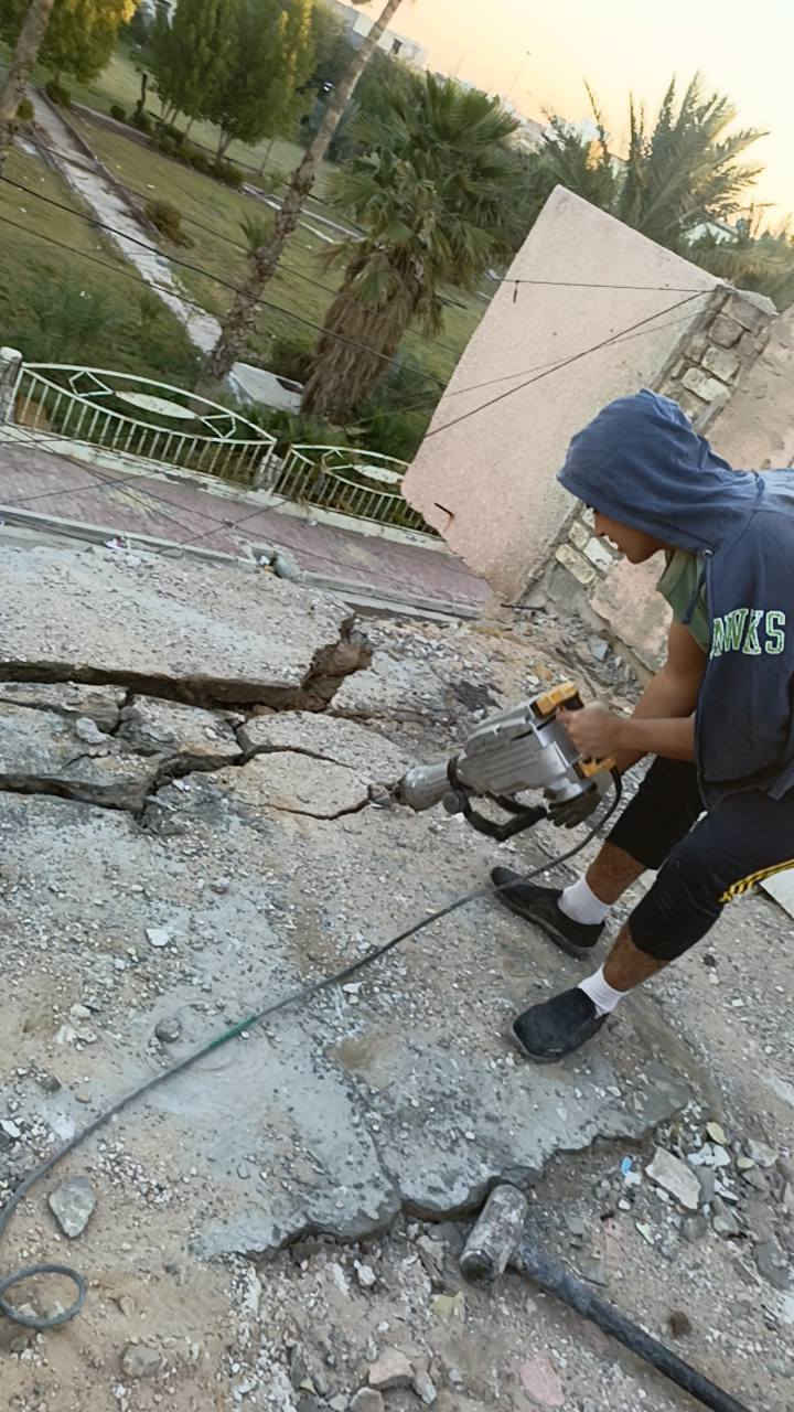 إخوان نشتغل تصعيد على ظهر مكاني بغداد ***********
خوان كادرابو زيد تصعيد مواد على ظهر كافة مواد البناء رمل اسمنت بورسلين سيراميك كاشي مكاني بغداد***********
