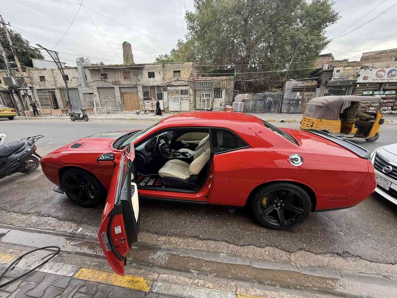 Sxt2019
رقم بغداد باسمي قطعتين صبغ جاملغ ايمن وبنيد 
السعر  175وبيها مجال بسيط انشالله للاتصال 
***********
