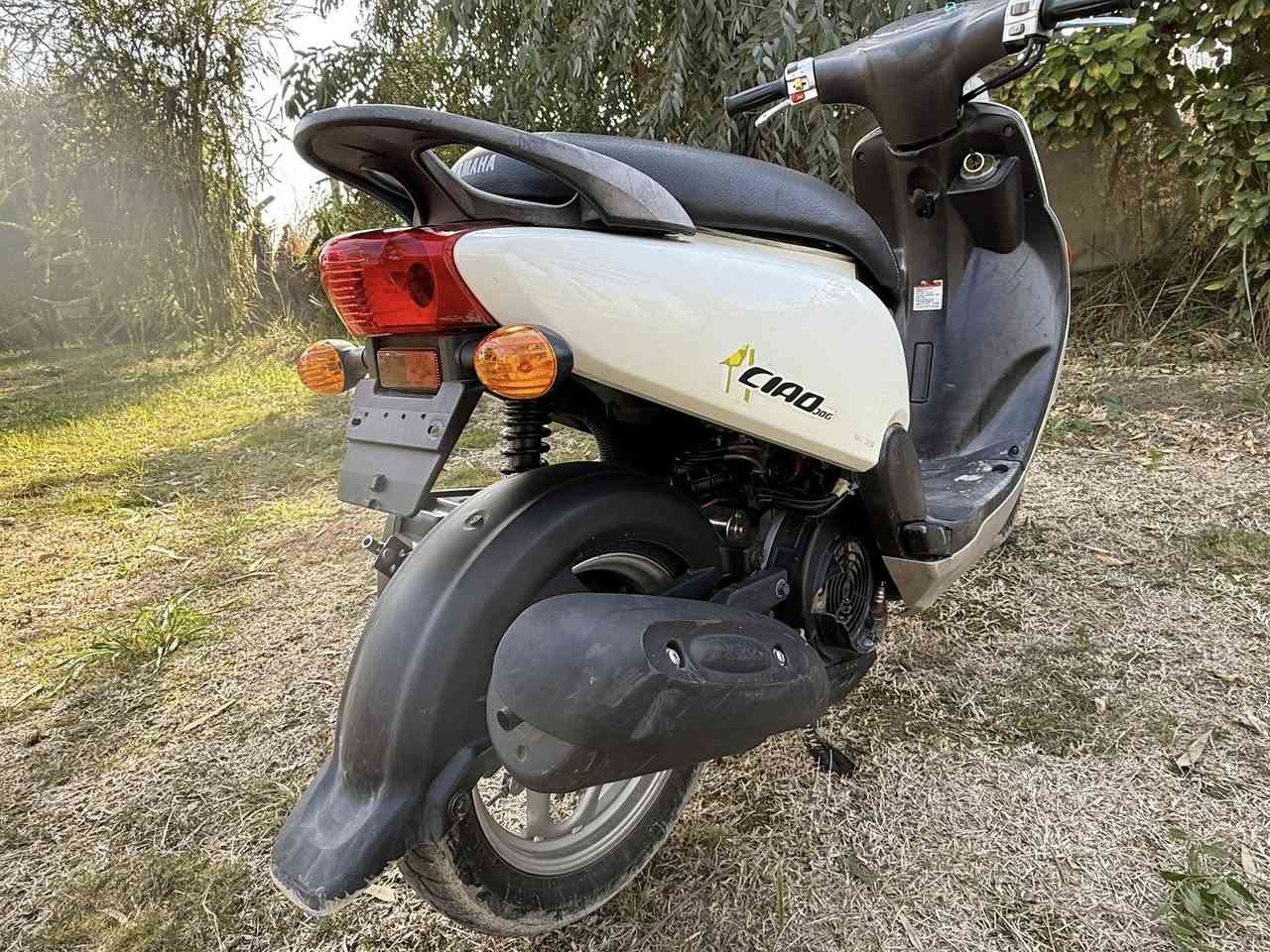 دراجه فله للبيع الدراجه حاويه ومكفوله جديده موديل 2012 السعر خاص*********** مكاني دغاره
