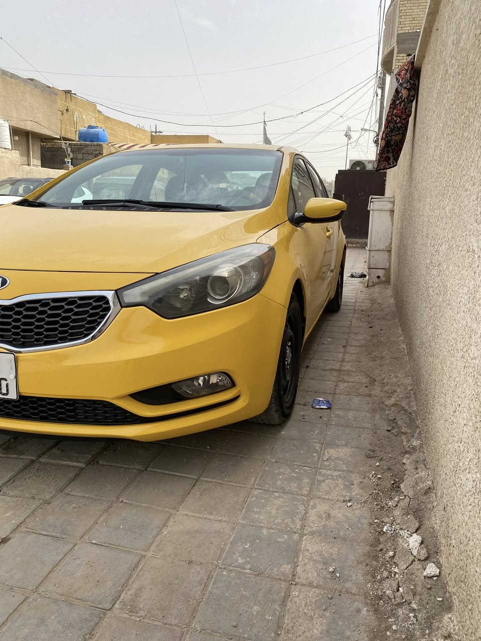 للبيع. مديل ١٦.  ***********
