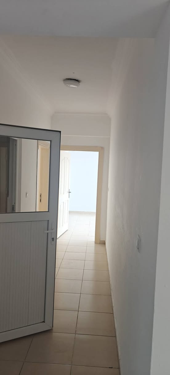 شقة للبيع دهوك ماسيكي(دابين2) عماره 20طابق(7)  واجهه دهوك جنوب غرب للاستفسار او معرفة العروض اتصل على 
***********
***********
شقه بو فروتنى دهوك ماسيكي(دابين2)
عماره 20 طابق(7)
واجهة دهوك 
 جنوب غرب و  بو پتر پئزانين بيوندى بكه بو 
***********
***********
مكتب ابو بارزان دهوك, العراق
