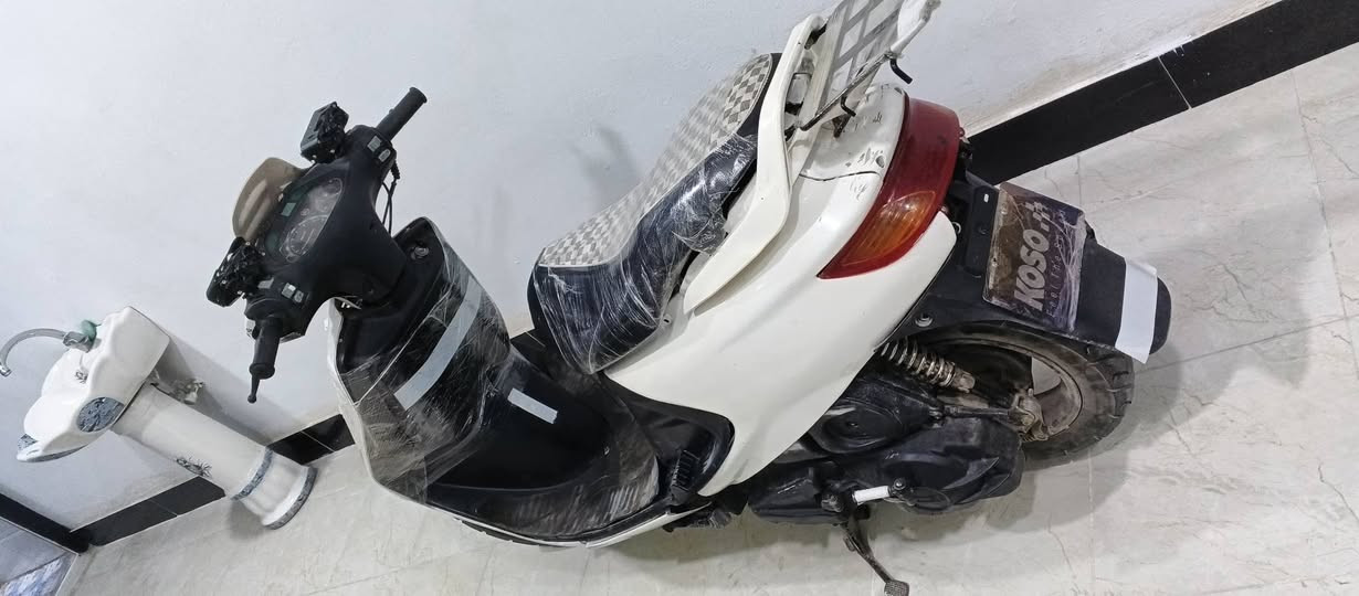 سلام عليكم فراشه نضيفه شوفت عينك ما مفتوحه محرك ناعم سعر 350 قفل مكاني نجف


**إذا كنت صاحب هذا الإعلان وتريد حذفه لأي سبب، رجاءا أرسل رسالة إلى الدعم الفني**