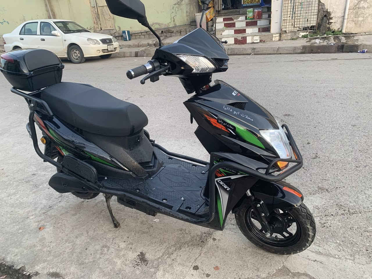 سكنس للبيع نضيف حيل
سرعه99

أربع نمر

نضام بك

تثبيت سرعه

سويجين -بصمتين-نضام باركود 

فول مواصفات 

السعر550

***********
