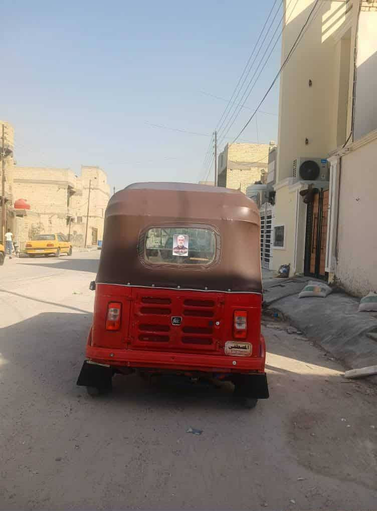 سلام عليكم تكتك للبيع موديل 2019 دوس معمرة ولمكينه مجفته بوشه وبستم  مرقمه رقم انكليزي السعر 5250 بيه مجال قليل بغداد البلديات*********** غير متواجد ع النت
