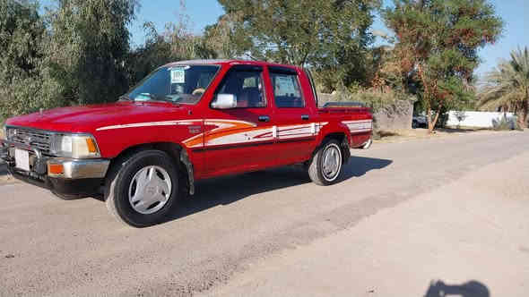 سلام عليكم بيكم تيوتا موديل 92 مكفوله كفالة عامه محرك كير اكسن شاصي كله شرط سياره على وضع شركه صبغ مابيها رقم بغداد سنويه عضم عاج مشروع وطني لل 2029 تحويل مباشر هاذا رقم الهاتف وشراي يدلل.  ***********
