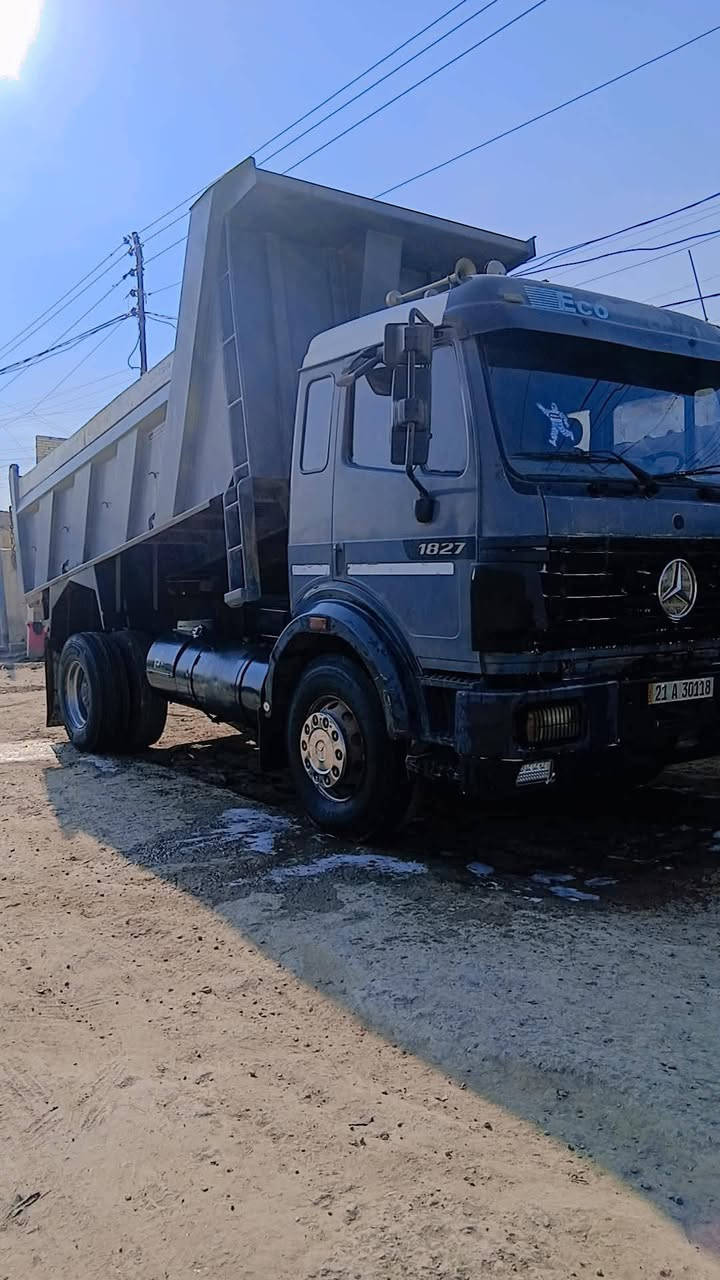 السلام عليكم للبيع كرواتي مديل 95 مكينة 6سوبر كير 6دكمه ***********
