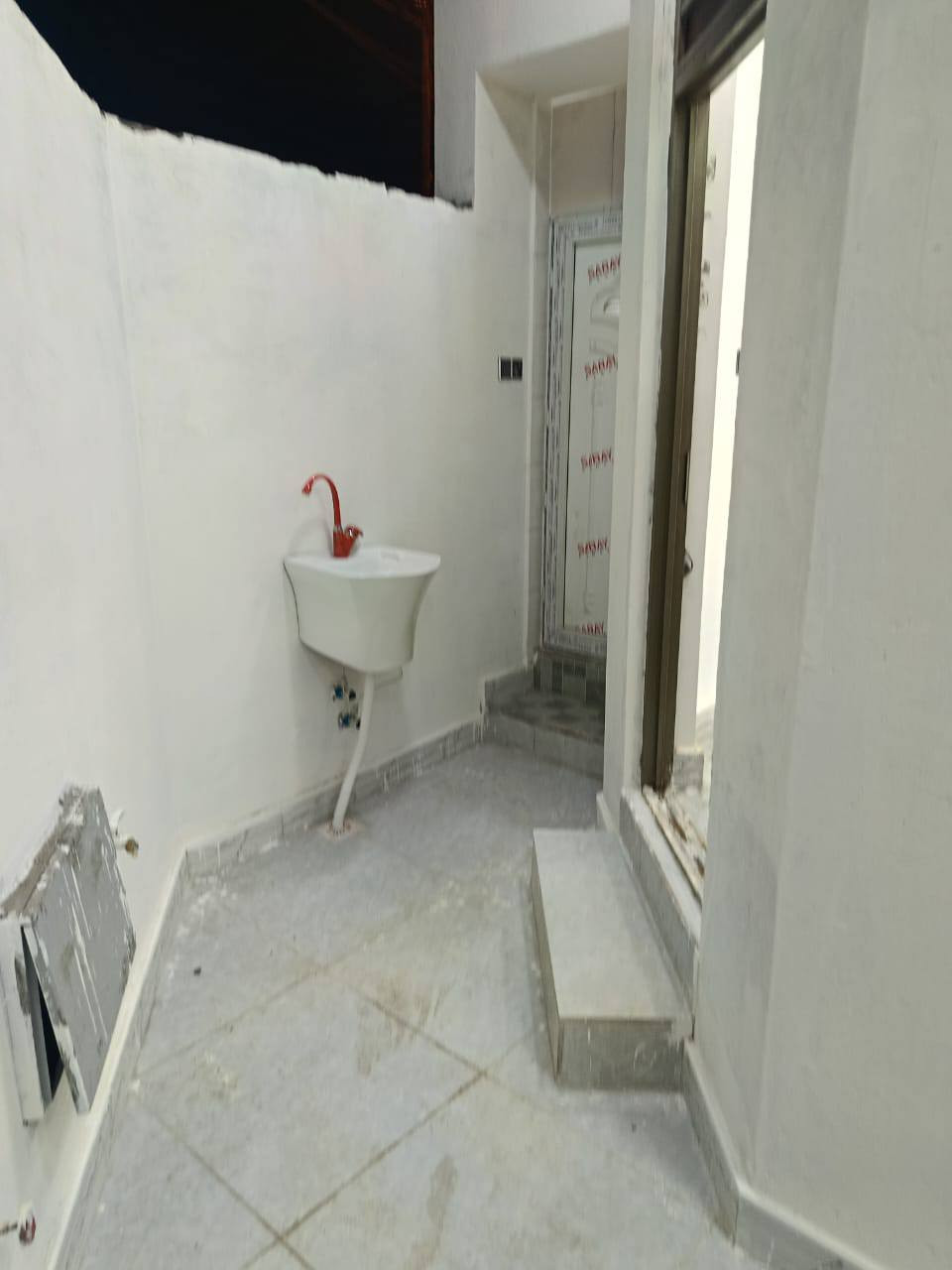 يعلن مكتب عقارات بلد
***********📞

♦️ دار للبيع في شط العرب شارع اليوبة الصقر 110متر 
ـــ 3غرف ـــ وصالة ــ ومطبخ ـــ واستقبال ـــ وحمامات 
الســـعر  58وبي مجال  قليل 
للإستفسار ***********
🔹️العنوان المكتب عقـــــــارات بلــــــــــــد باليوبه قرب مدرسه ام أيمن
♦️نستقبل كافة العروضات في شط العرب البصرة, العراق
