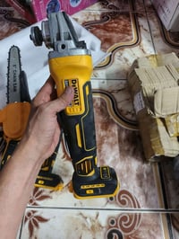 ٣ قطع • بدون بطاريات • فارغ