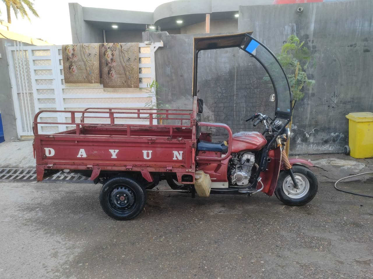 ستوتة دايوان للبيع موديل 20 أوراق كاملة كهربائيات كاملة سعر1500
***********
