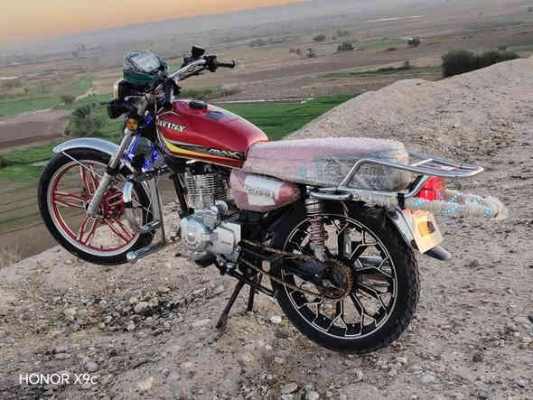 السلام عليكم موطور سيفان للبيع
موديل 2023
محرك شرط ما مفتوح 
مفيس و مكاتبه
الموطور احله من الصور 
المو شراي لا يكسر بحلال العالم رجائن رجائن
السعر 550وبي مجال قليل 
ه‍ ***********
