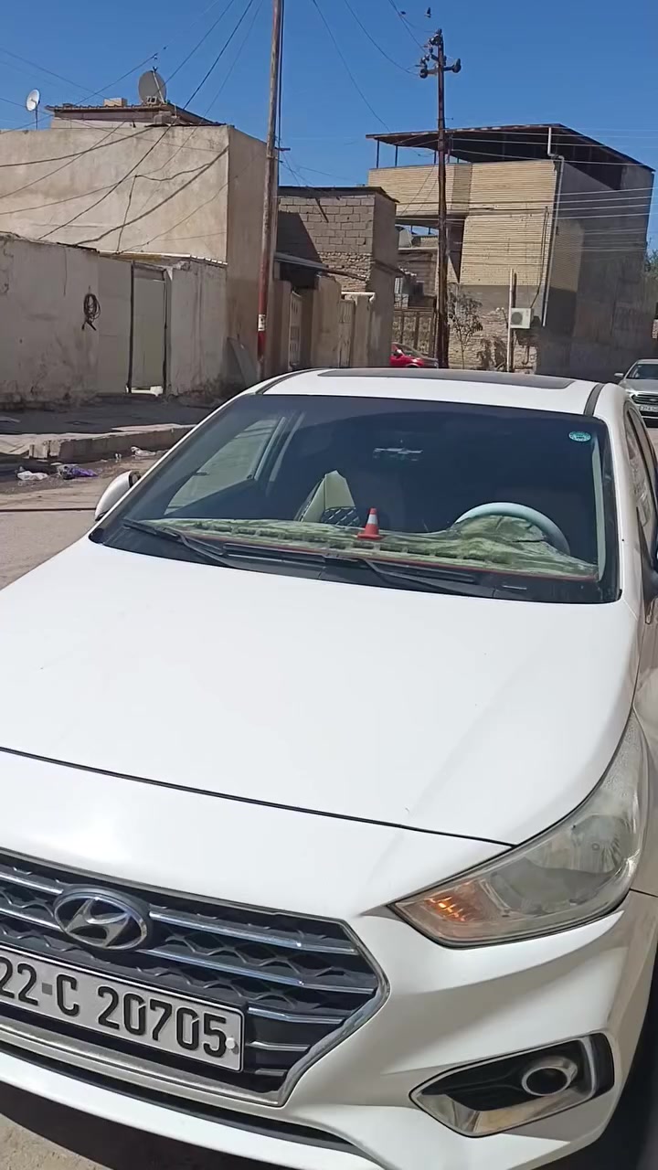 السلام عليكم سياره للبيع اكسنت خليجي موديل 2019 لسياره كفاله عامه كير حداديه تبريد فول مواصفات سنويه بسم صاحبه بل بصره السعر 135 ورقه العنوان /البصره تنومه /رقم الهاتف ***********
