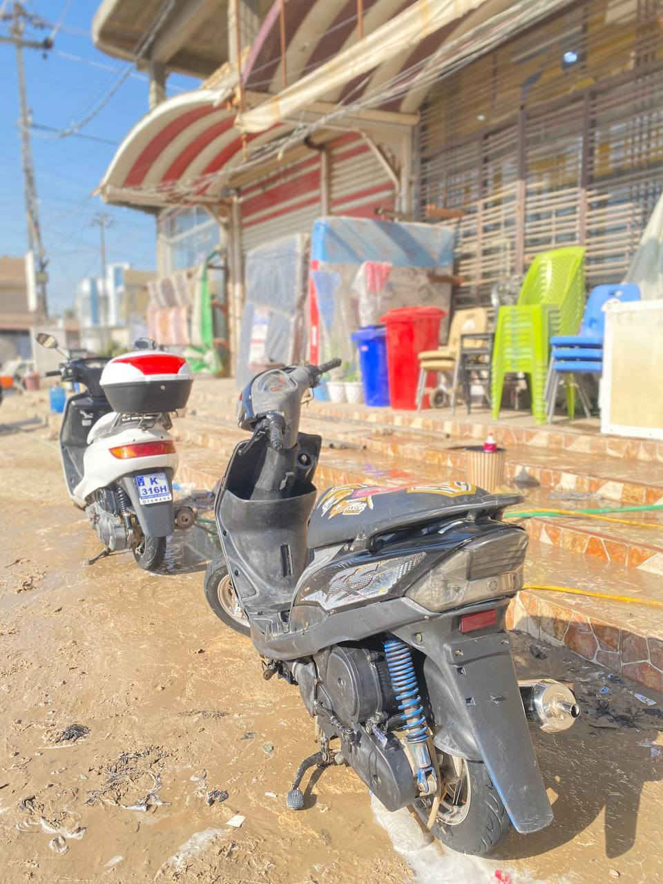 السلام عليكم 🖐🏻
دراجه ماكس عدله كهربائيات شغاله  هندر   و دبل امامي رياضي ويل رياضي  تلبسه كشن اصليه دراجه خير من الله شلعه و معدل  الدراجه مفتوحه السعر خاص او استفسار اكثر ***********
