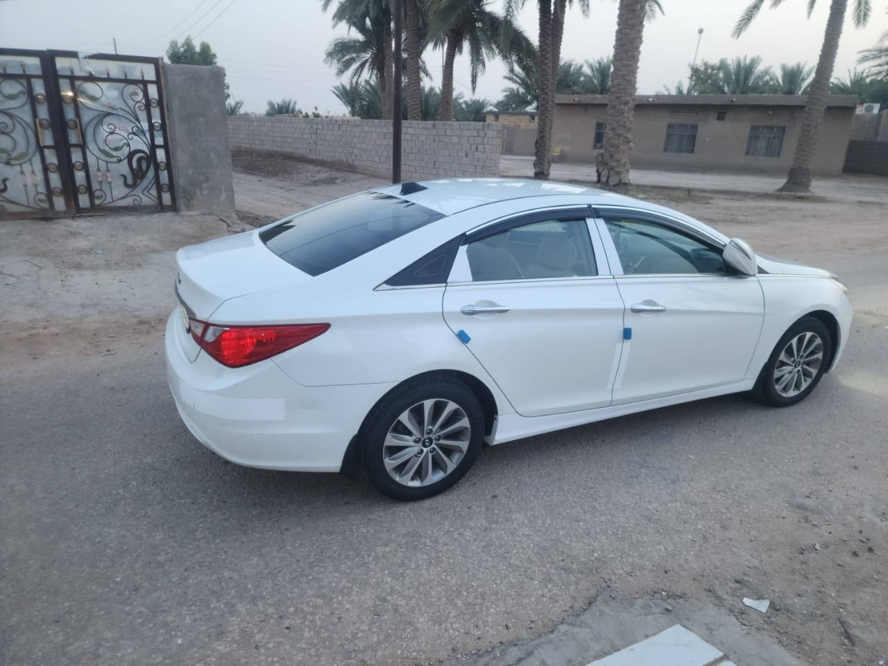 كفااااله عامه من صبغ وضربه وتبديل
حتى الدعاميات بدون صبغ بيها ملاحــــــــظات جدا بسيطة كلها موضحها راسلني ودزلك فديو 
جدا جديده
وكلشي موضح بالصور
رقم سليمانيه دولـــي  
تريد تحويل تريد وكالة
مواصفات الشـــــركة العامة
محرك 2400
السياره جاهزه للاخير   اي نقص ما بيها
محرك كير تبريد تدفئه حداديه كهربائيات  كله جاهز

مكان الحله 
***********
***********
