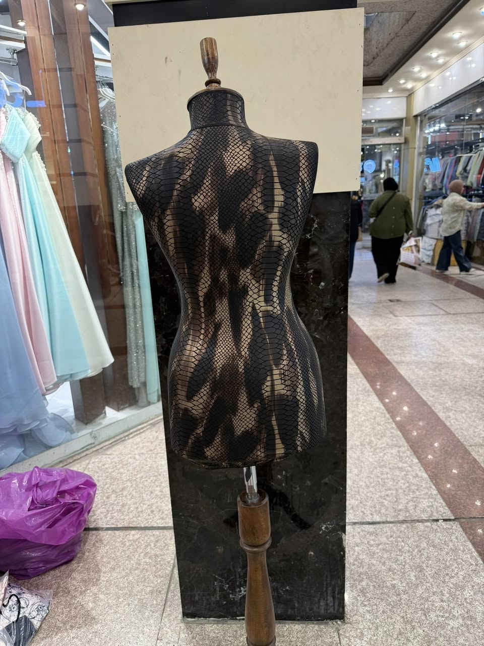 السعر ٣٥  قفل قفل القياس ٣٦-٣٨


**إذا كنت صاحب هذا الإعلان وتريد حذفه لأي سبب، رجاءا أرسل رسالة إلى الدعم الفني**